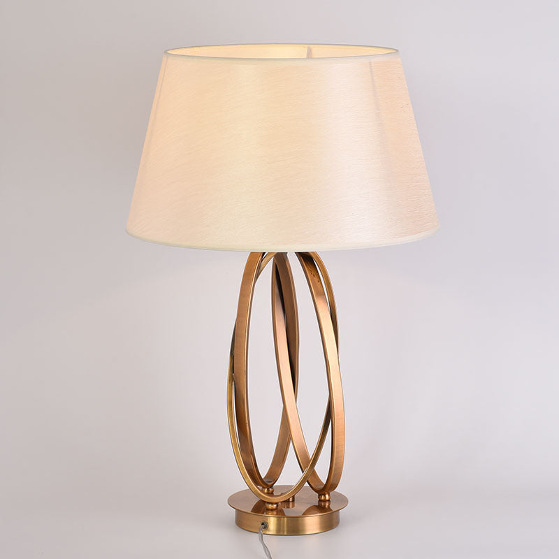 Elegant And Chic Golden Interwoven Table Lamp