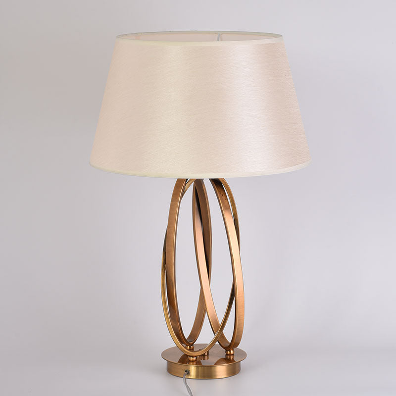 Elegant And Chic Golden Interwoven Table Lamp
