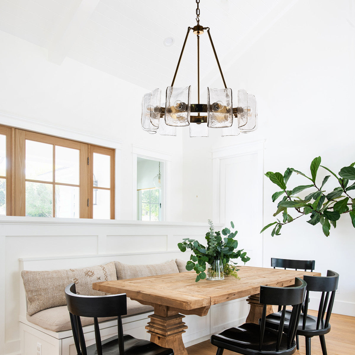Modern Light Luxury Textured Glass Gold Chandeliers