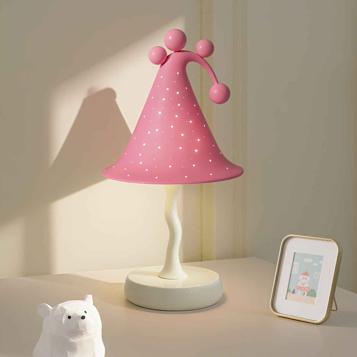 Children's desk lamp with star design - QianLai Lighting Fixtures Store